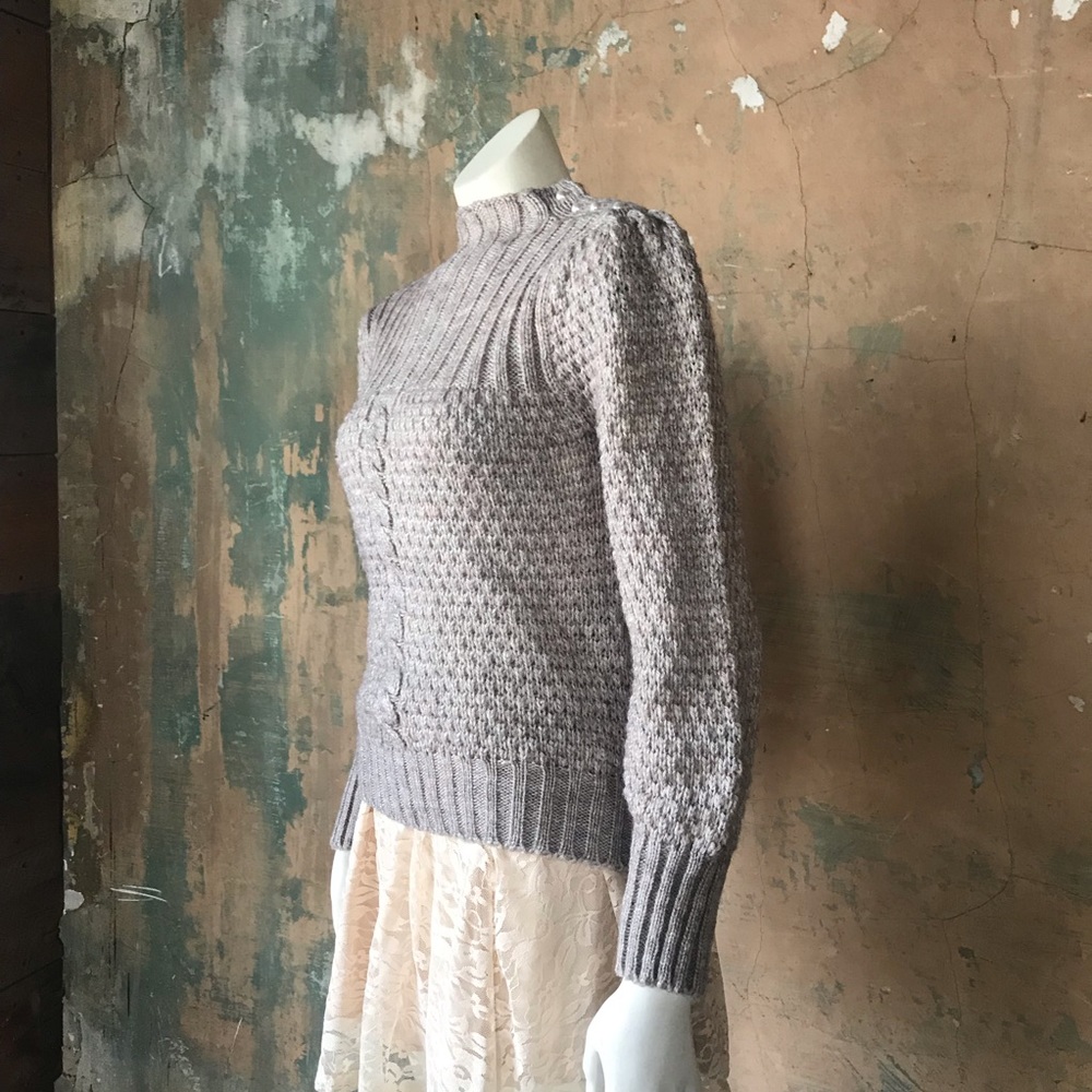 Vintage sweater pearls grey lavender peach small